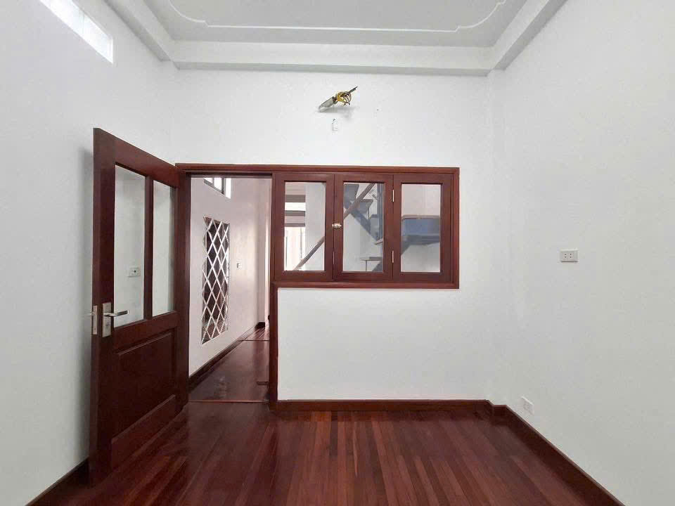 BÁN NHÀ VIP NGỌC THỤY – Ô TÔ VÀO NHÀ - Ở NGAY – 35M2 CHI 7,6 TỶ